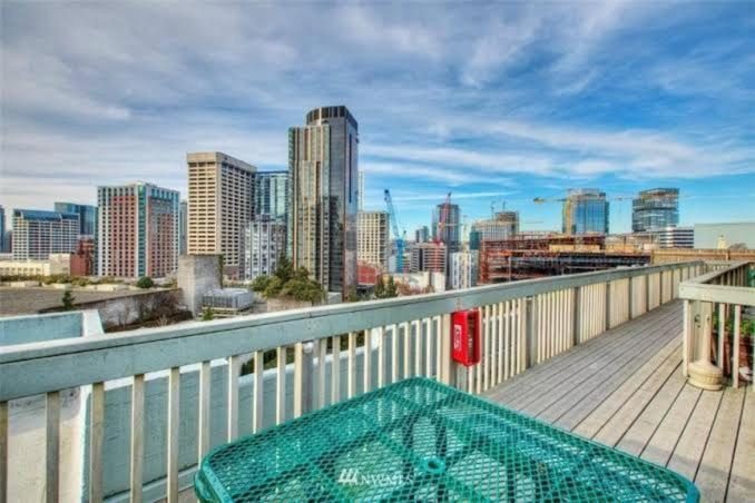 Vila Vibrant Downtown, King Bed, Work Desk & Kitchen Seattle Exteriér fotografie