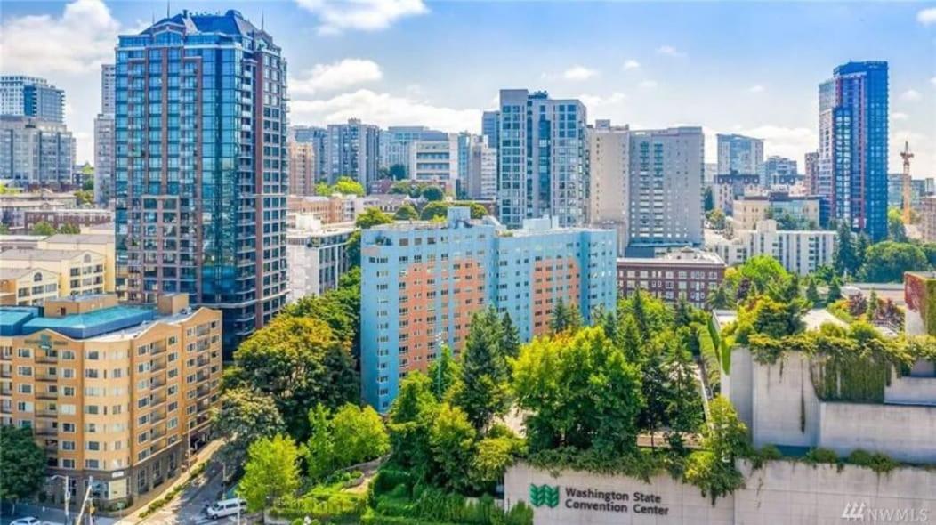 Vila Vibrant Downtown, King Bed, Work Desk & Kitchen Seattle Exteriér fotografie