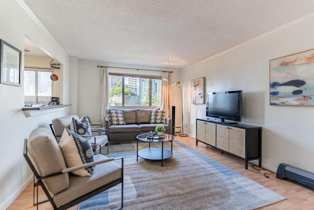 Vila Vibrant Downtown, King Bed, Work Desk & Kitchen Seattle Exteriér fotografie