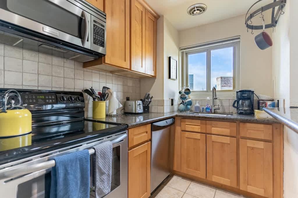 Vila Vibrant Downtown, King Bed, Work Desk & Kitchen Seattle Exteriér fotografie